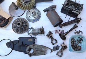 lot 29 image: Comet Duster Clutch 94-C() Part, Robin Engine EH29C Fuji Heavy Japan Etc...