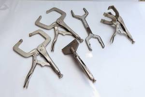lot 71 image: Vintage Welding Clamp Vise Grip Pliers, Chicago Specialty No. 250 Clamp