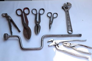 lot 76 image: Vintage Hand Tools
