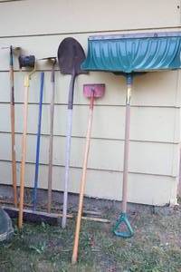 lot 116 image: Garage Shop Lawn and Garden Tools...SpadeSnow Shovel, Lawn Edger, Ice Spade Etc