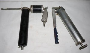lot 122 image: 2 Grease Guns