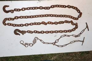 lot 145 image: Vintage Chains