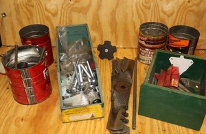 lot 188 image: Misc. Garage Items