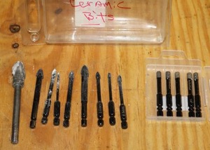lot 209 image: Lot Of Ceramic Bits And A Lot Of Dry Diamond Drill Bit