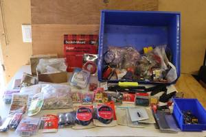 lot 293 image: Miscellaneous Hardware Electronics Etc.