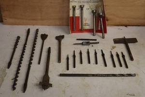 lot 331 image: Vintage ToolsWood Auger Drill Bits, Boring Bits Etc