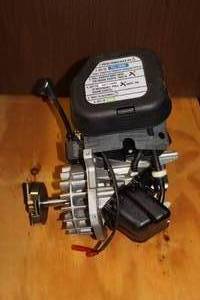 lot 349 image: Small Gasoline Engine...