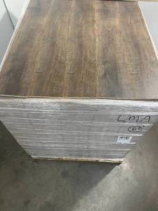 lot 102 image: 397 SF of Brand Name Mohawk Laminate Flooring 7.5x47x10mm thick - LMA