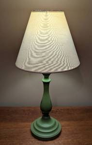lot 73 image: Small Green Table Lamp