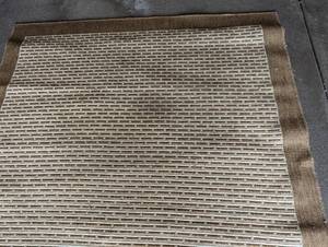 lot 130 image: Outdoor Area Rug
