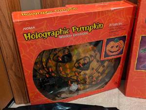 lot 109 image: Fun Halloween Lights