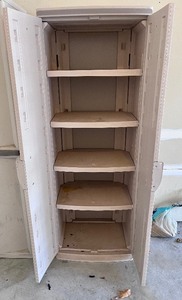lot 32 image: Plastic Garage Storage Cabinet Shelf