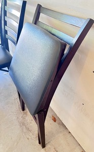 lot 34 image: Set of 6 Folding Wood Folding Chairs
