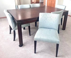 lot 3 image: Gabberts (Parsons Brand) Formal Dining Room Table & Chairs