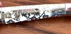 lot 18 image: Carvel Hall By Briddell Knife Set