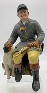 lot 16 image: Vintage ROYAL DOULTON The Huntsman Figurine