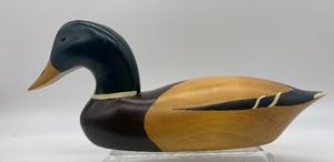 lot 185 image: Vintage Hand Carved Wood Duck Decoy - SJ REE, YY A JOHNSON - Glass Eyes