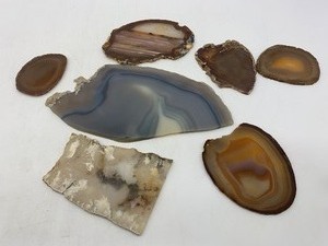 lot 148 image: Assorted AGATE Slices - #3