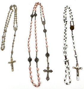 lot 198 image: Beaded Rosaries - QTY 3