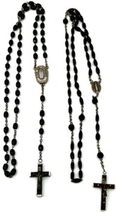 lot 200 image: &nbspItalian Wooden Beaded Rosary - QTY 2