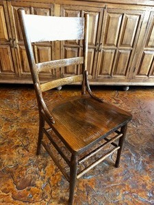 lot 239 image: Set of 6 Solid Wood Vintage Chairs Measuring 17 inches W by 16 inches D by 37 inches H
