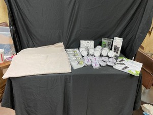 lot 175 image: Zenagen Scalp Massaging Tools, Timers, Hair Products and Canvas Bags