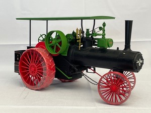 lot 20 image: Ertl 116 Scale Millennium Farm Classic Case Steam Tractor Engine. Wheels Still Covered with Original Clear Plastic Protectant. Estimated Value $250-350
