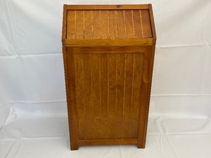 lot 22 image: Wooden Swinging Top Trash Can.