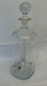 lot 68 image: Holmegaard Kluk Kluk Decanter Mid-Century Modern Barware. Estimated Value $50-100