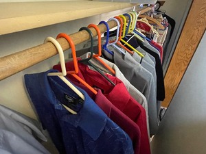 lot 153 image: Variety of Mens Polo Shirts and Long Sleeve Fleece and Sweatshirts. Size Large.