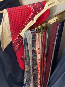 lot 154 image: Collection of Mens Neckties and Handkerchiefs.