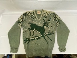 lot 162 image: Campus Virgin Wool Sweater. Size Large.