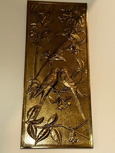 lot 443 image: Brass Wall Hanging of Birds.
