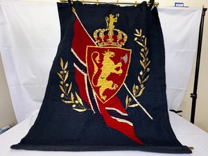 lot 215 image: Tapestry Norwegian Coat of Arms.
