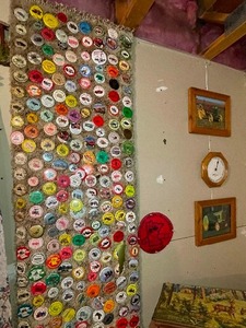 lot 462 image: Large Collection of Threshing Buttons as Seen in Photo and Tractor Pictures.