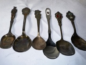 lot 557 image: Variety of 6 Norwegian Themed Vintage Spoons Most 60 GR