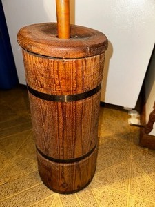 lot 388 image: Antique butter churn