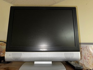 lot 410 image: Trutech TVDVD Player, 19 Inches. With Owners Manual.