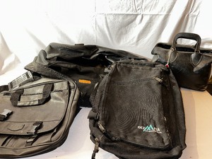 lot 513 image: Variety of Duffel Bags as Seen in Photo.