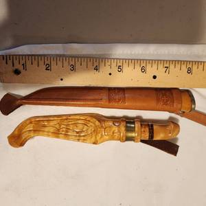 lot 346 image: Vintage Decorative Hunting Knives