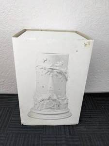 lot 114 image: Dept. 56 Winter Silhouette Winter Nights
