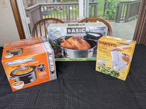 lot 75 image: New Proctor Silex 4 Qt. Slow Cooker, Basic Essentials Stainless Steel Oval Roaster, and Presto Salad Shooter