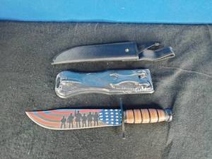 lot 239 image: SZCO Supplies 14 U.S. Flag Combat Knife with Stand