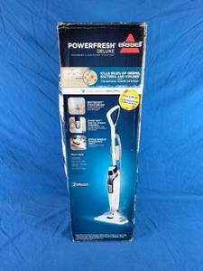 lot 483 image: Bissell PowerFresh Deluxe Steam Mop