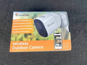 lot 251 image: Toucan Scout Wi-Fi Wireless Battery-Powered Outdoor Security Camera