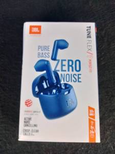 lot 29 image: JBL Tune Flex True Wireless Noise-Cancelling Bluetooth Earbuds - Blue
