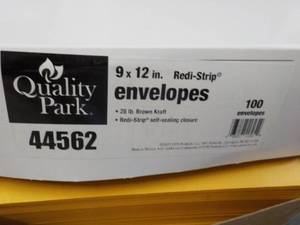 100 Quality Park 9 x 12 Redi-Strip...