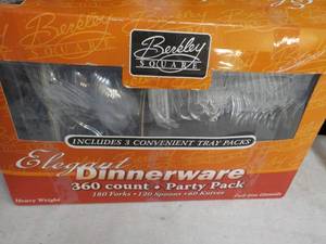 Berkley Square Dinnerware 360 ct  P...
