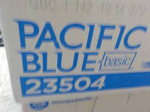 Pacific Blue 4000 ct Single Fold Br...