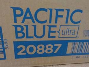 Pacific Blue 2200 Big Fold Z White ...